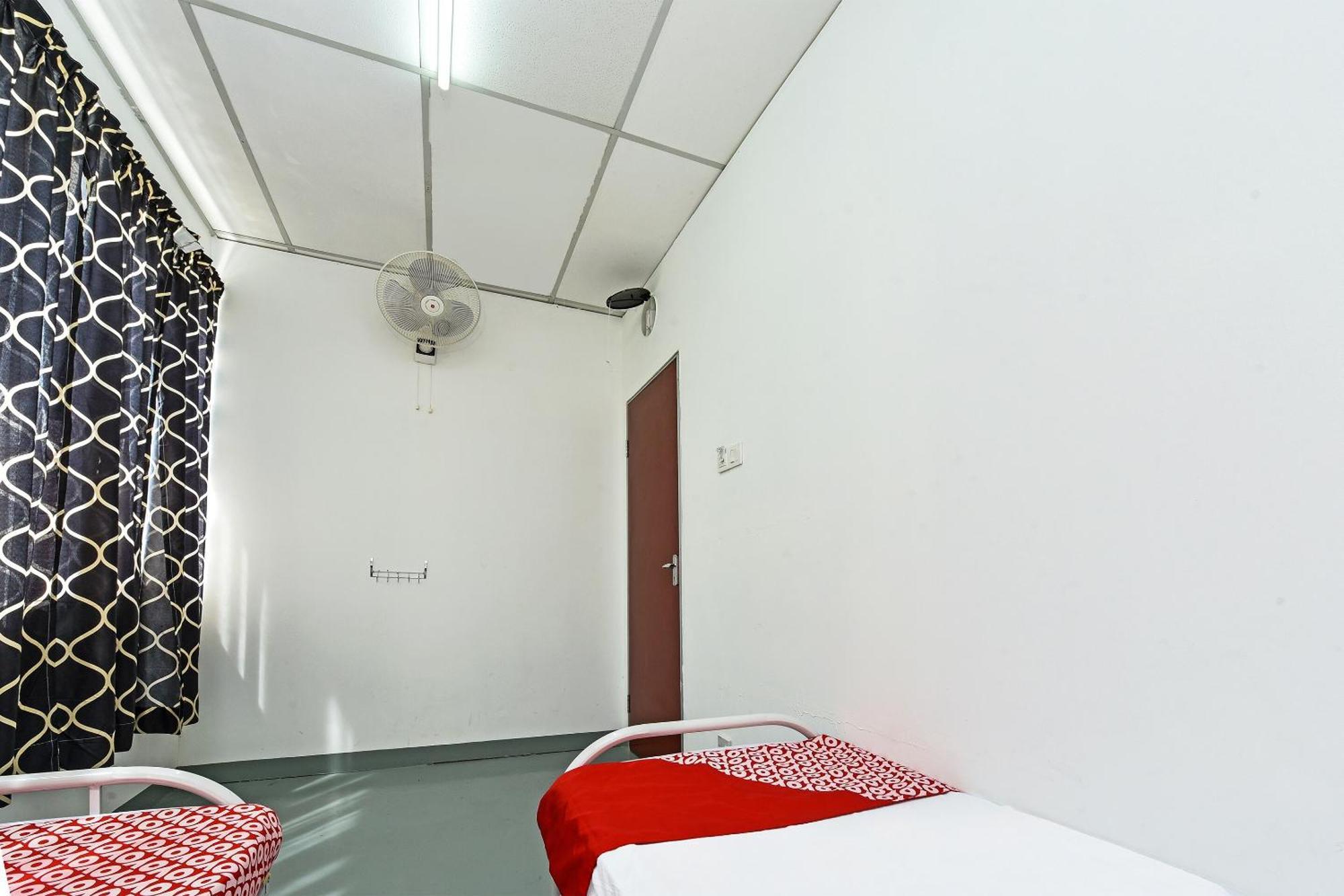 Spot On 90500 Sri Rampai Metro Hostel Kuala Lumpur Exterior photo