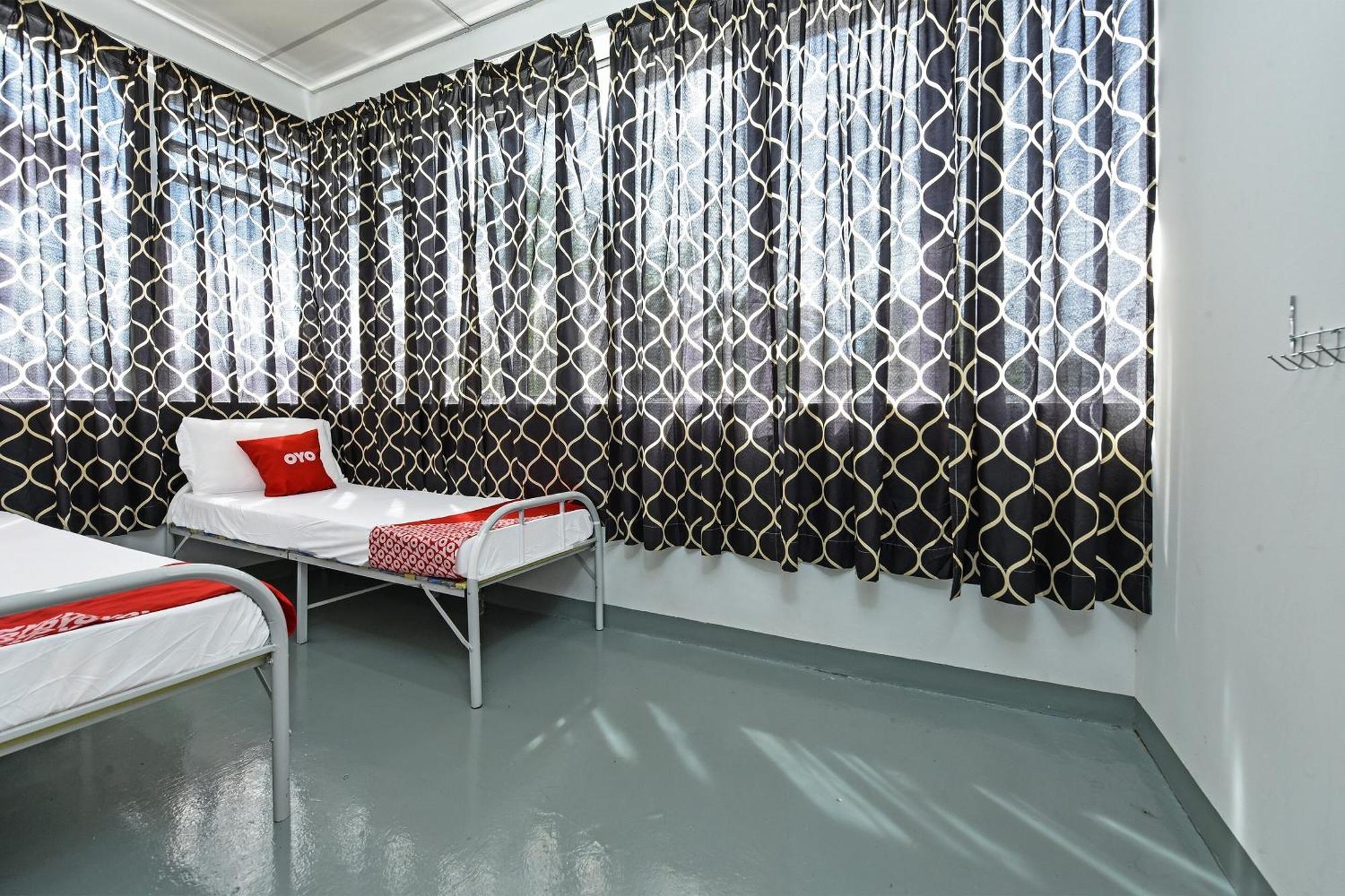 Spot On 90500 Sri Rampai Metro Hostel Kuala Lumpur Exterior photo