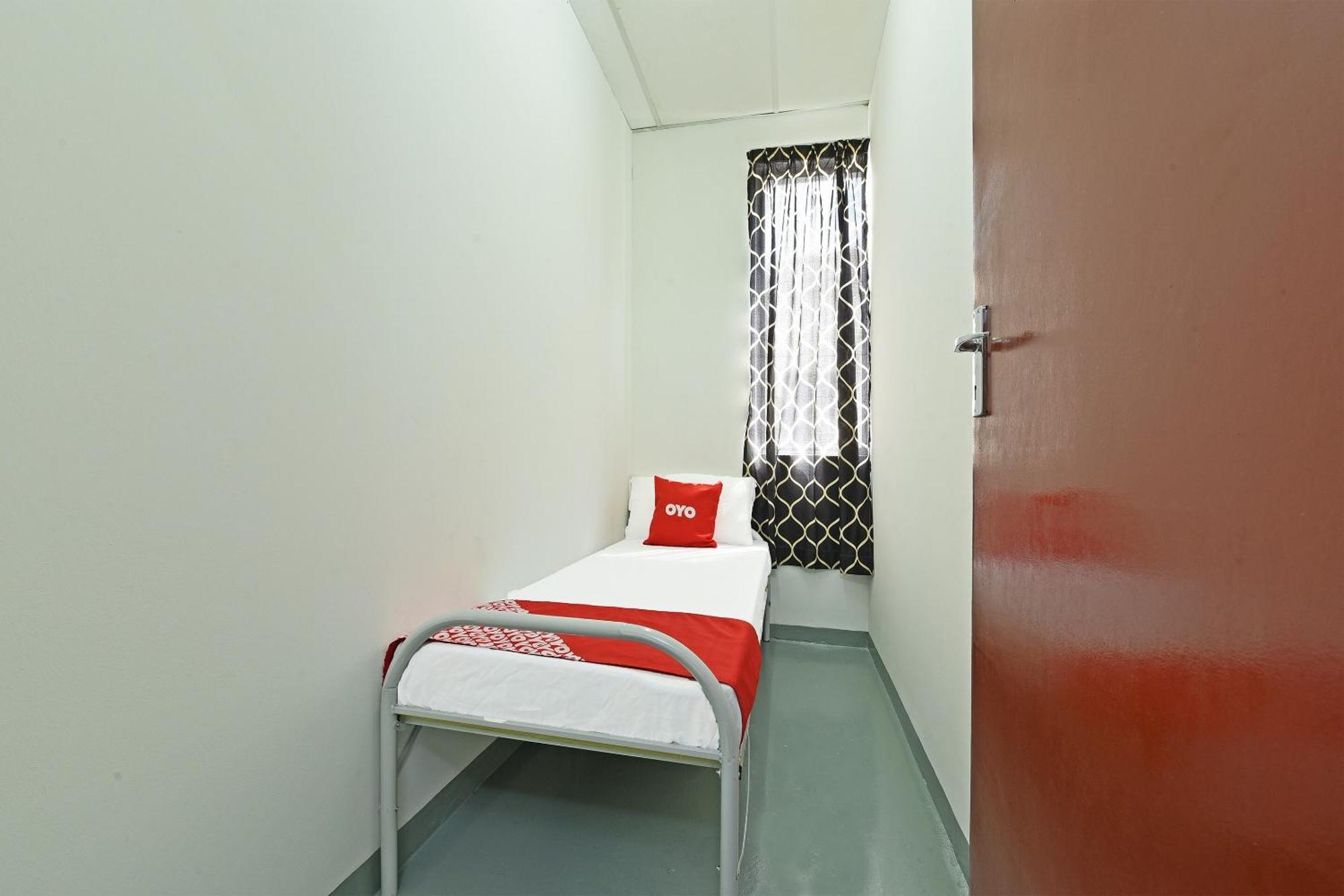 Spot On 90500 Sri Rampai Metro Hostel Kuala Lumpur Exterior photo