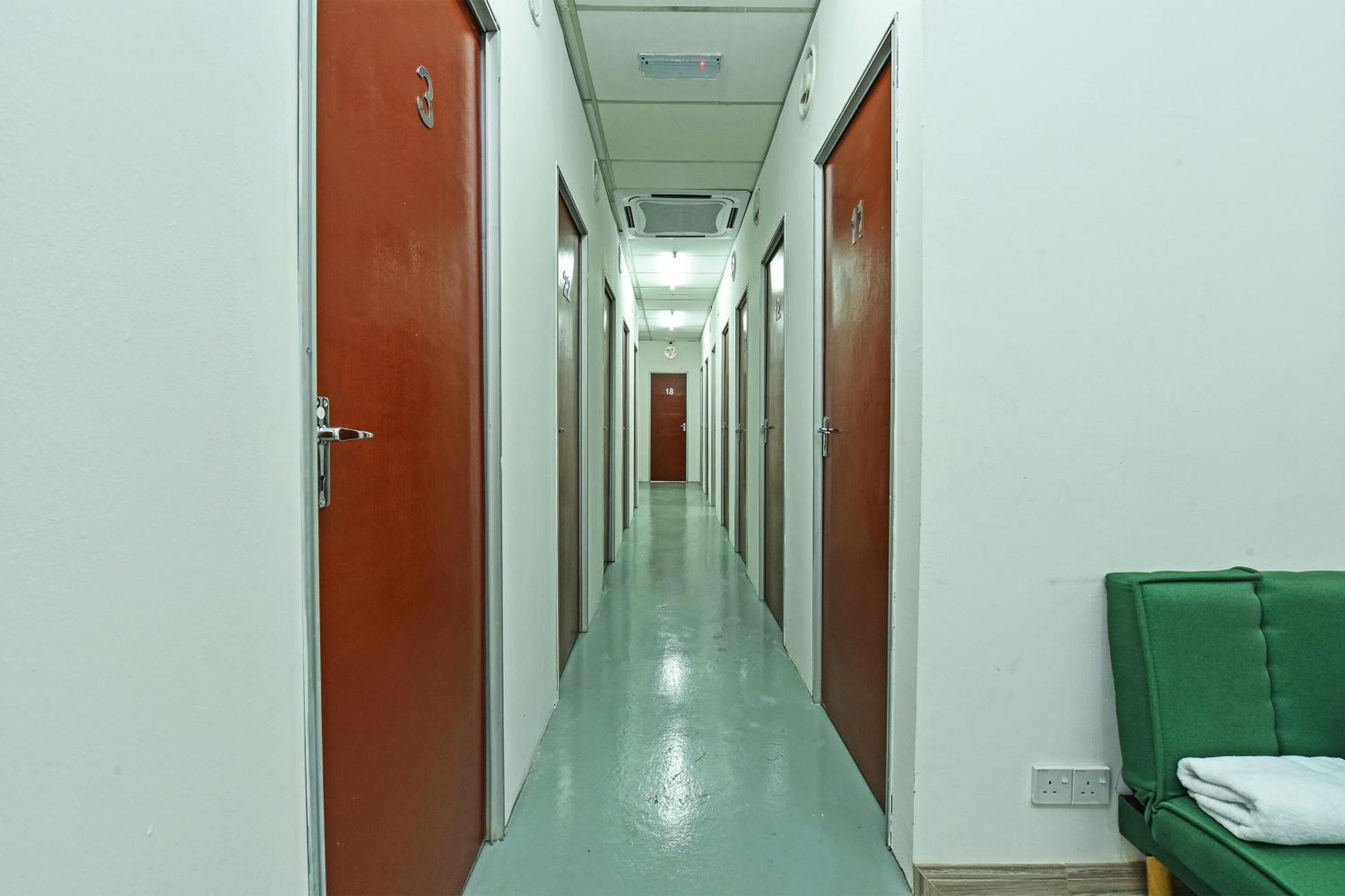 Spot On 90500 Sri Rampai Metro Hostel Kuala Lumpur Exterior photo