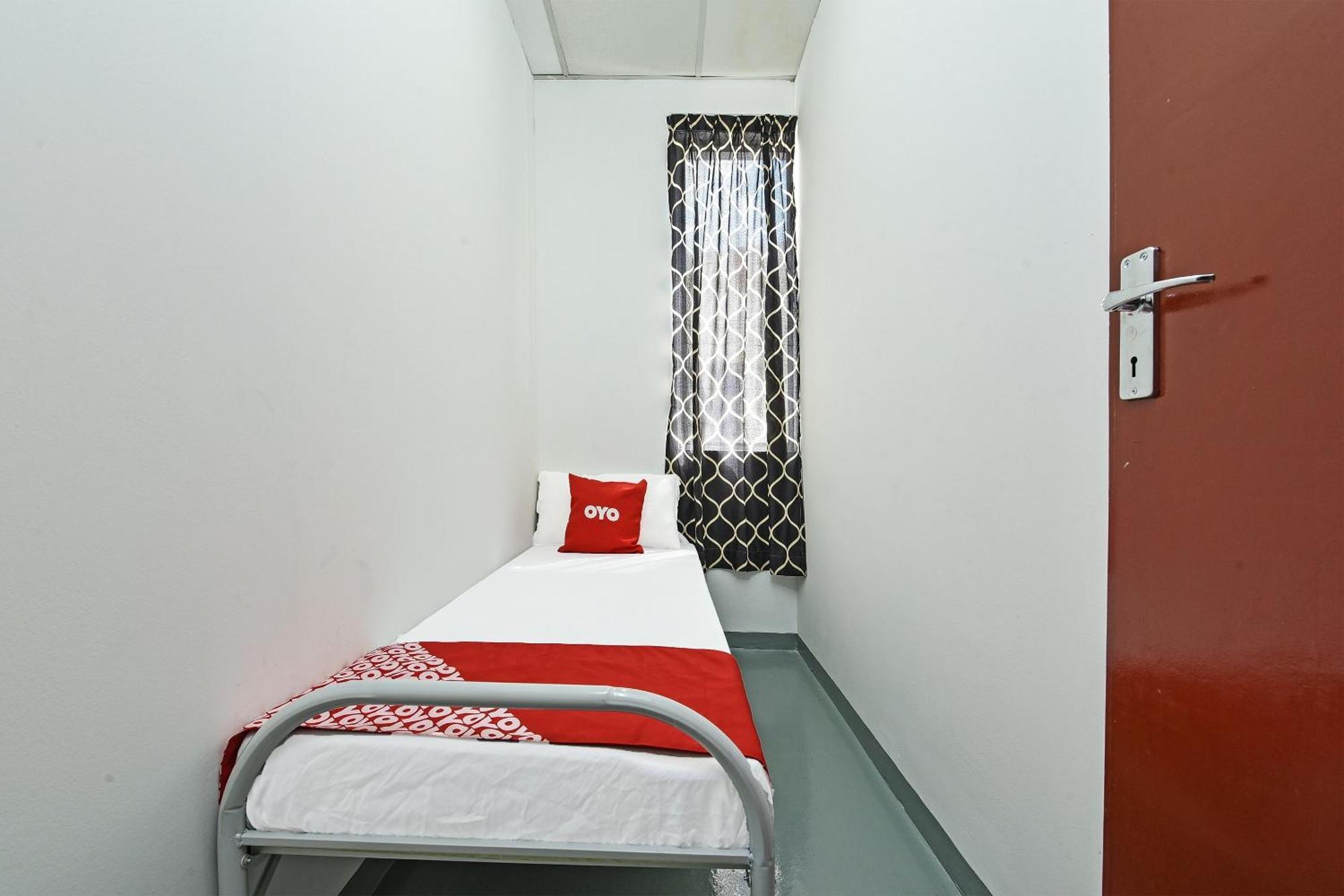 Spot On 90500 Sri Rampai Metro Hostel Kuala Lumpur Exterior photo