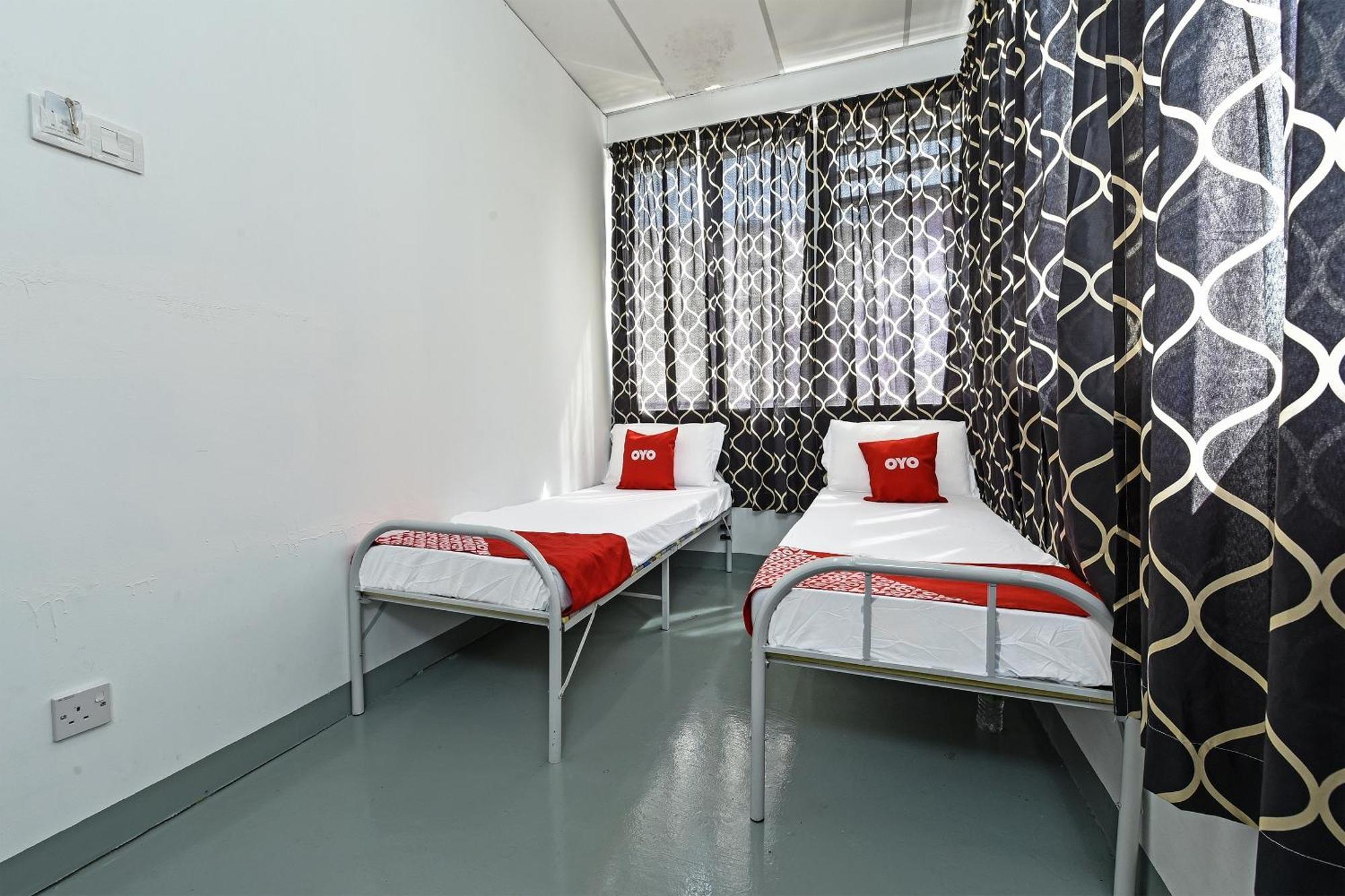 Spot On 90500 Sri Rampai Metro Hostel Kuala Lumpur Exterior photo